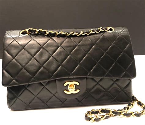 chanel flag|Chanel 2.55 bag.